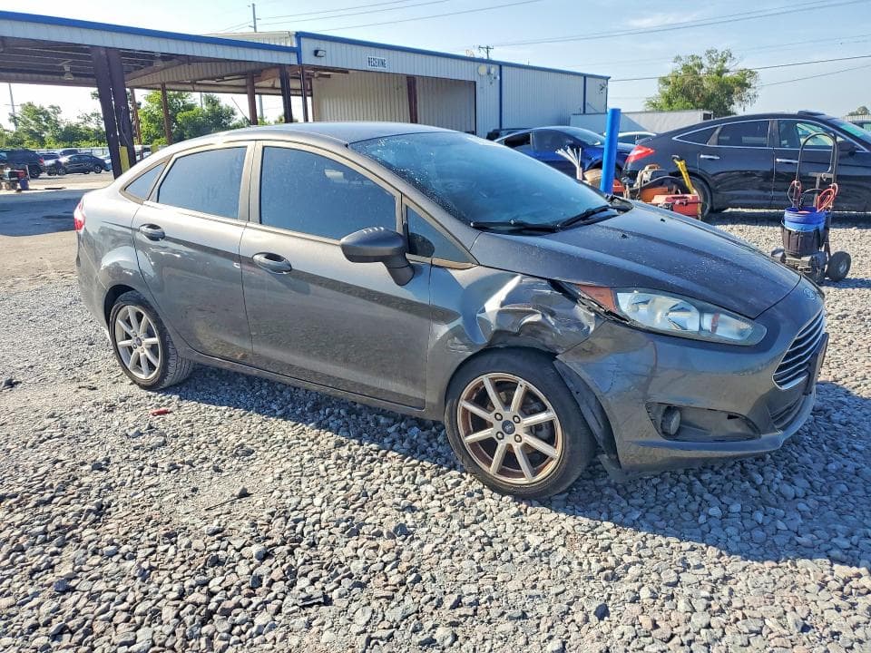 2019 FORD FIESTA SE 4