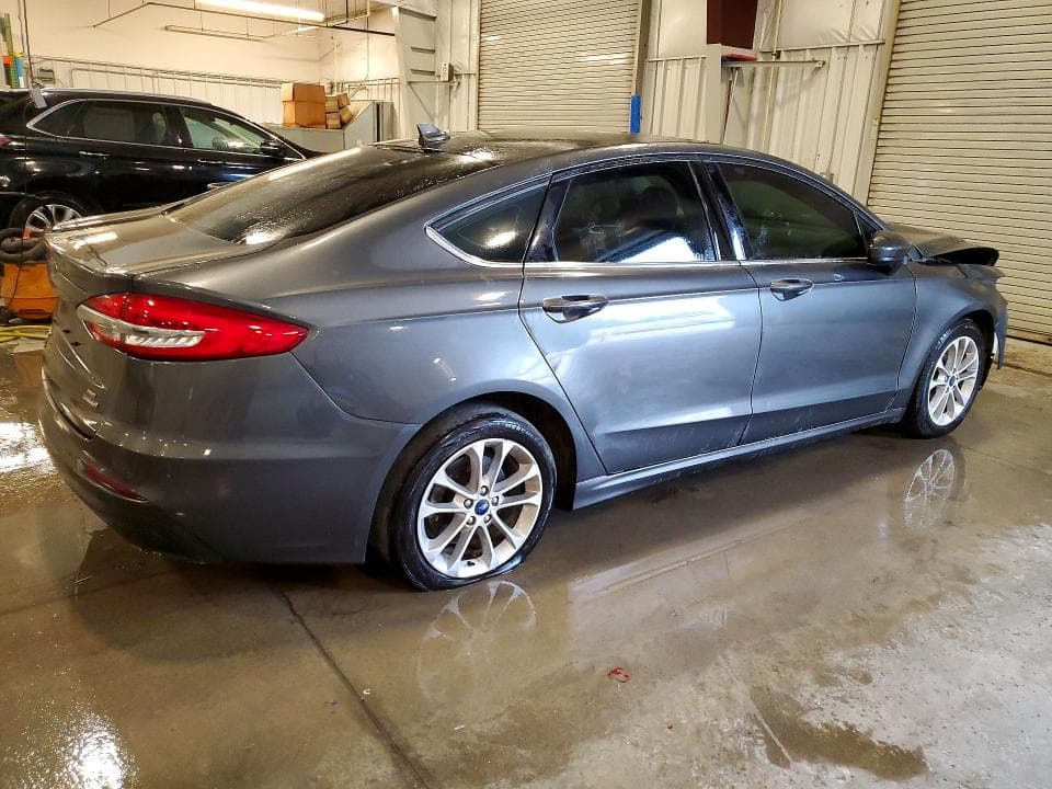2020 FORD FUSION SE 3