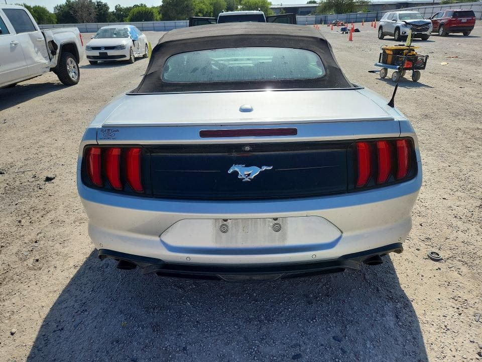 2018 FORD MUSTANG 6