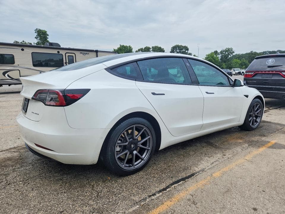 2021 TESLA MODEL 3 3