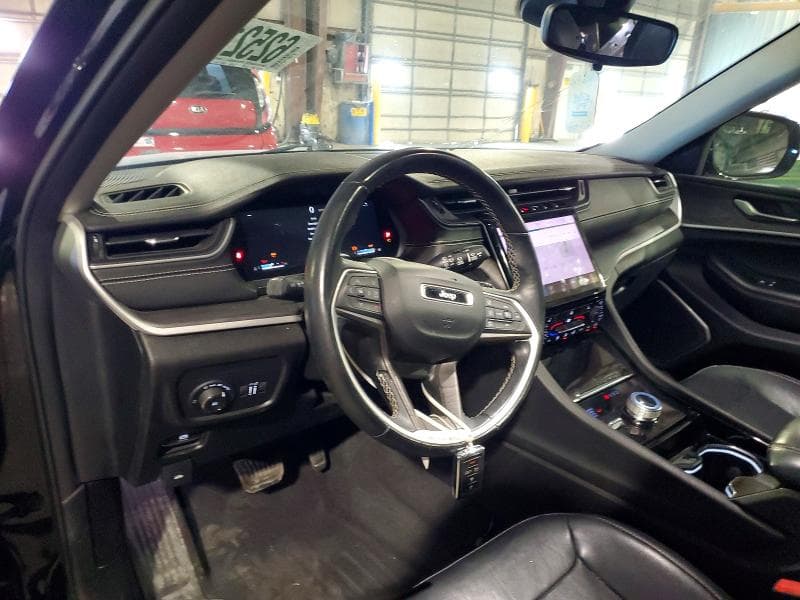 2021 JEEP GRAND CHEROKEE L LIMITED 8