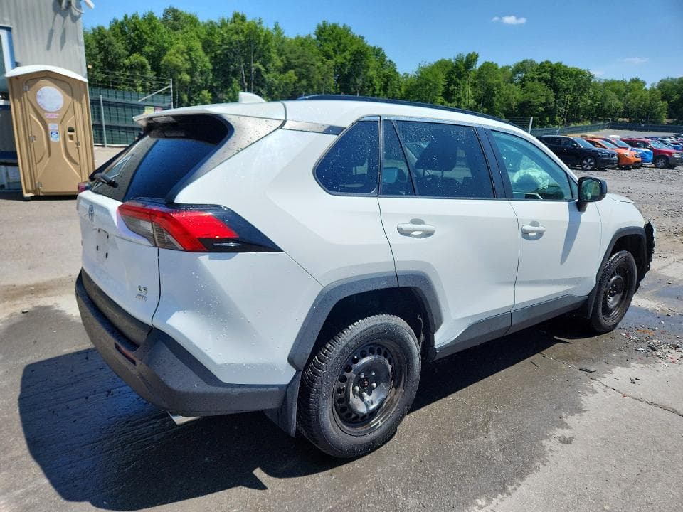2020 TOYOTA RAV4 LE 3
