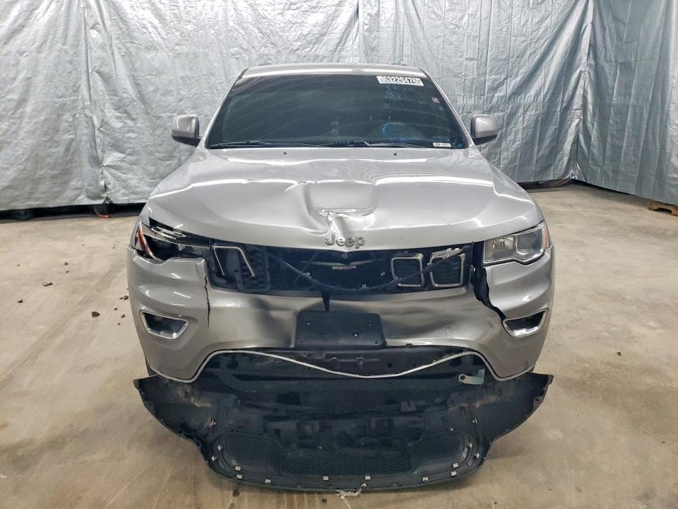 2020 JEEP GRAND CHEROKEE LAREDO 5