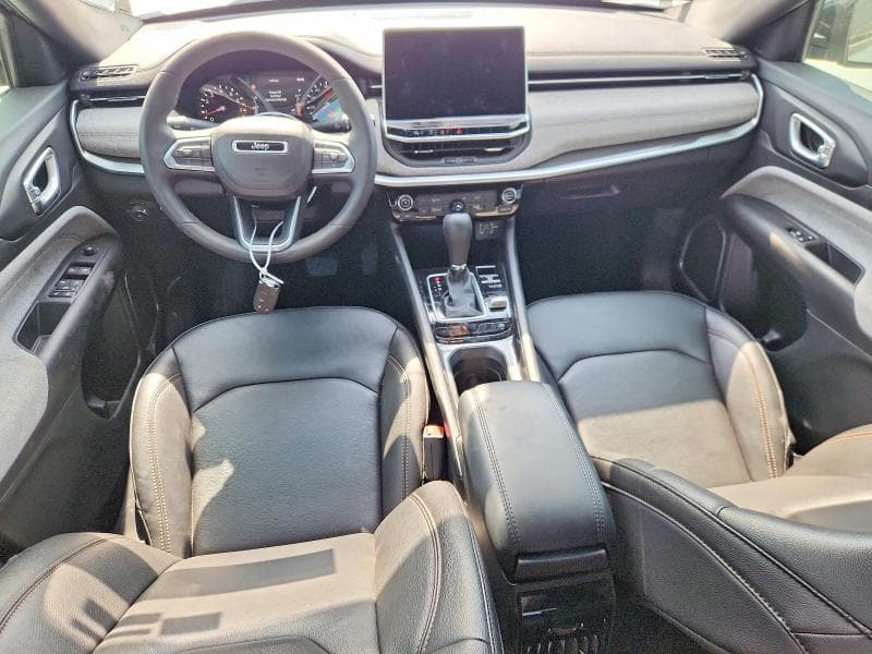 2024 JEEP COMPASS LATITUDE LUX 8