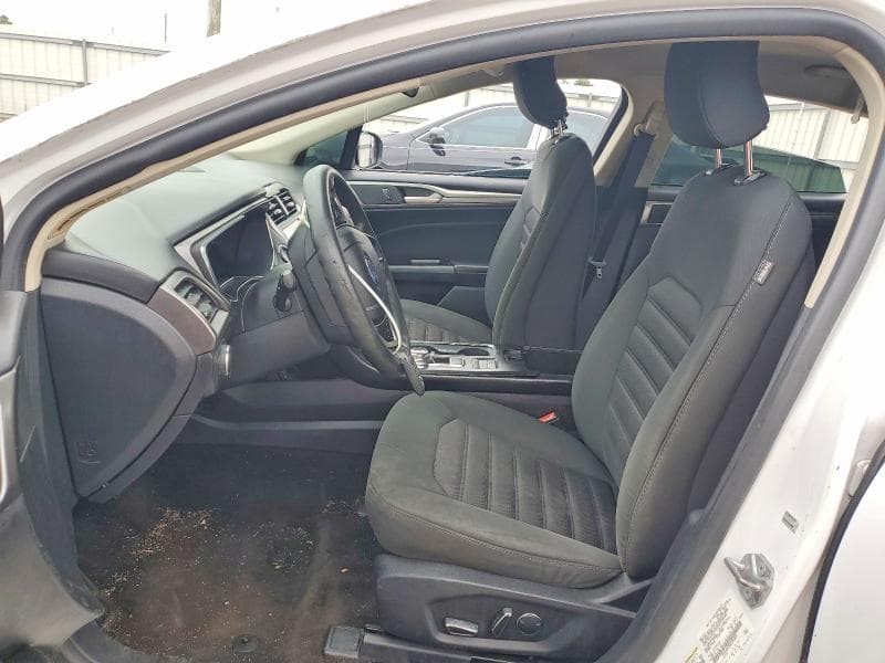 2017 FORD FUSION SE 7