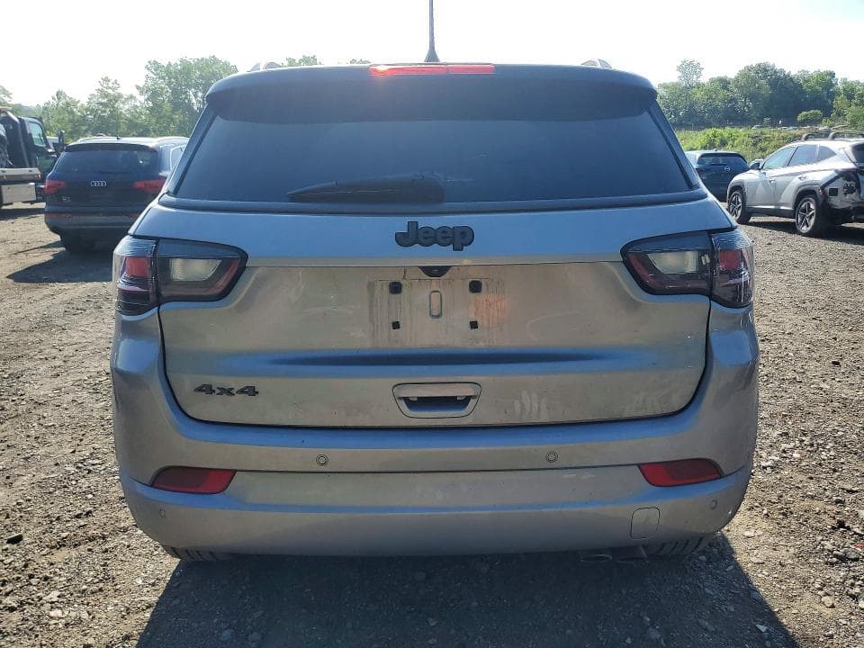 2022 JEEP COMPASS LIMITED 6