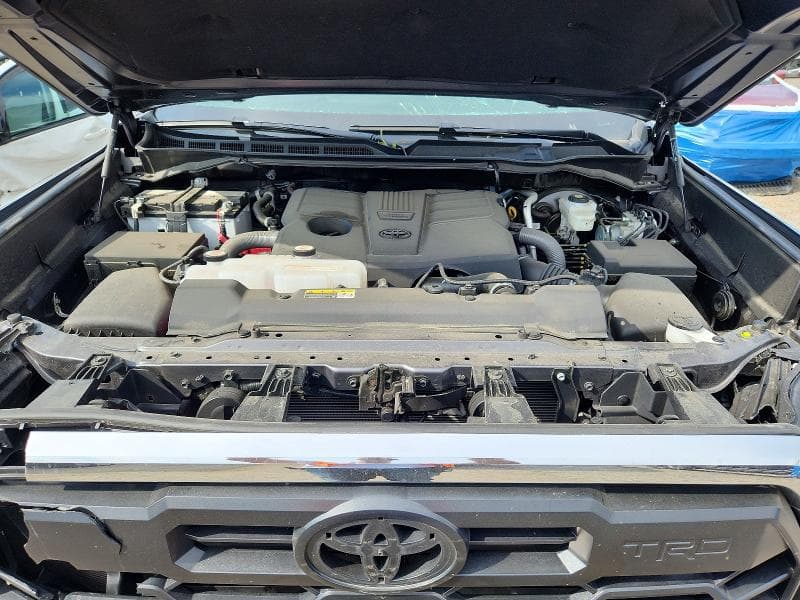 2025 TOYOTA TUNDRA SR5 11
