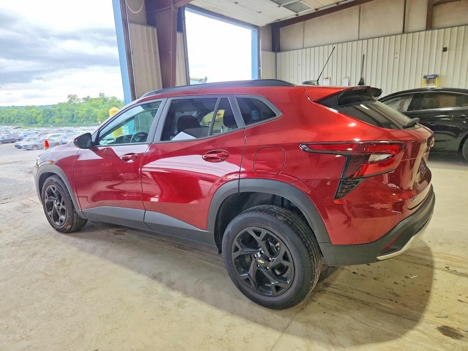 2025 CHEVROLET TRAX 1LT 2