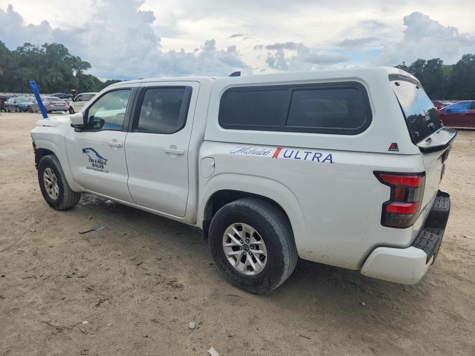 2024 NISSAN FRONTIER 2