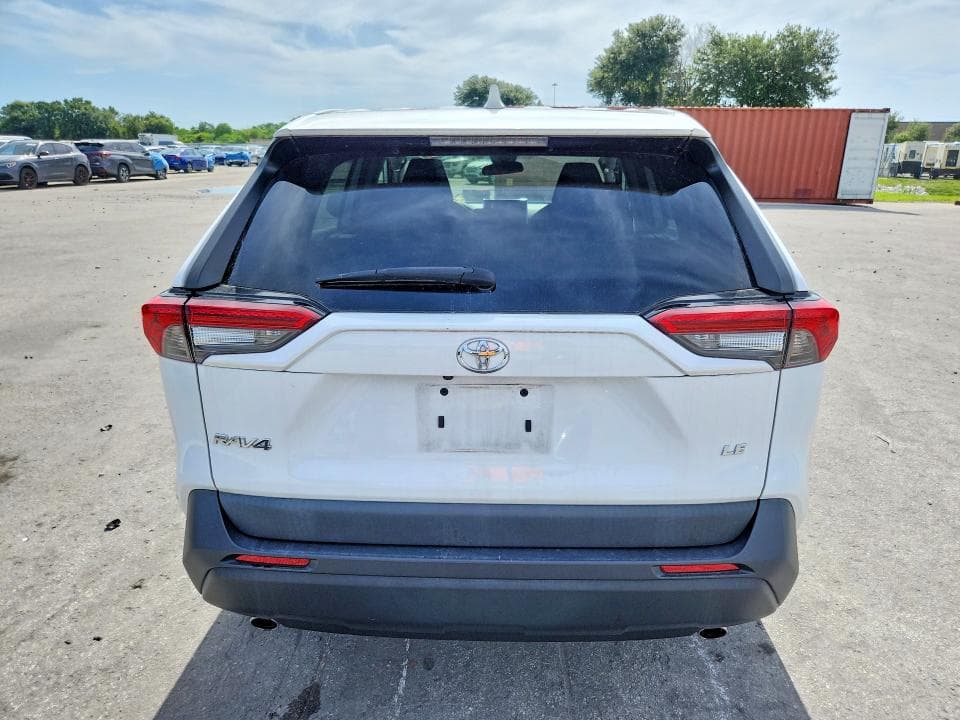 2024 TOYOTA RAV4 LE 6