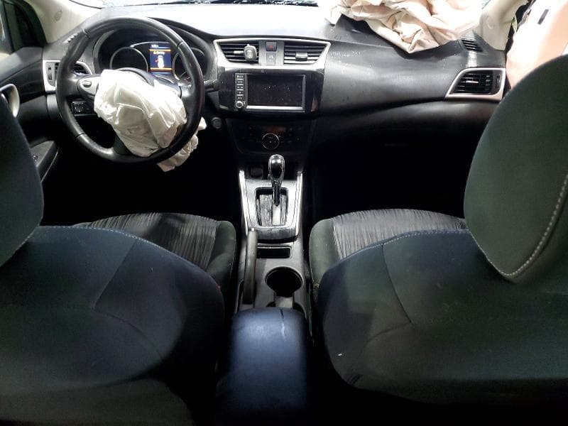 2019 NISSAN SENTRA SV 8