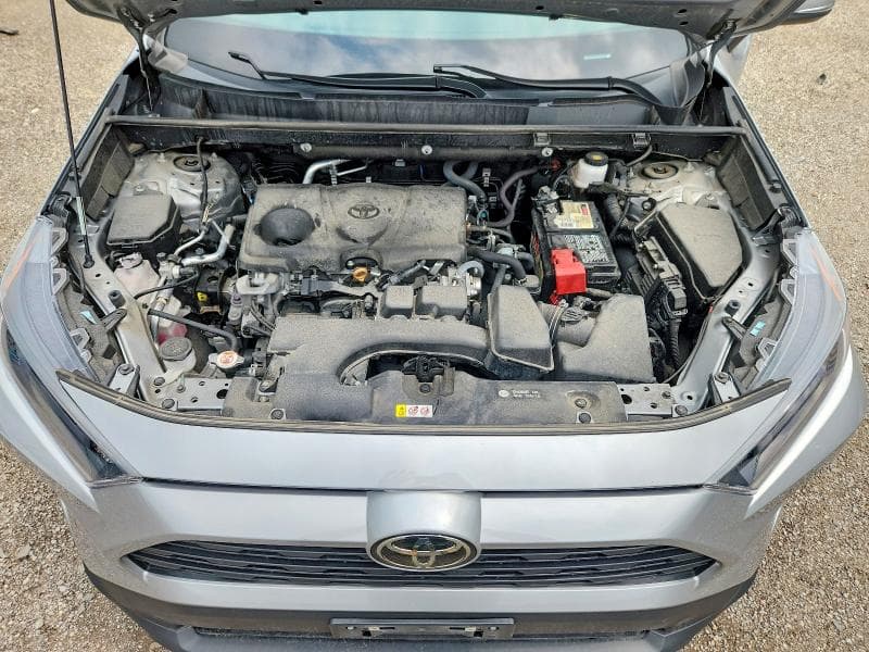 2022 TOYOTA RAV4 LE 12