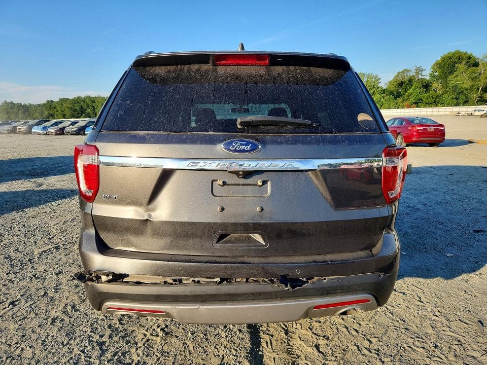 2017 FORD EXPLORER XLT 6