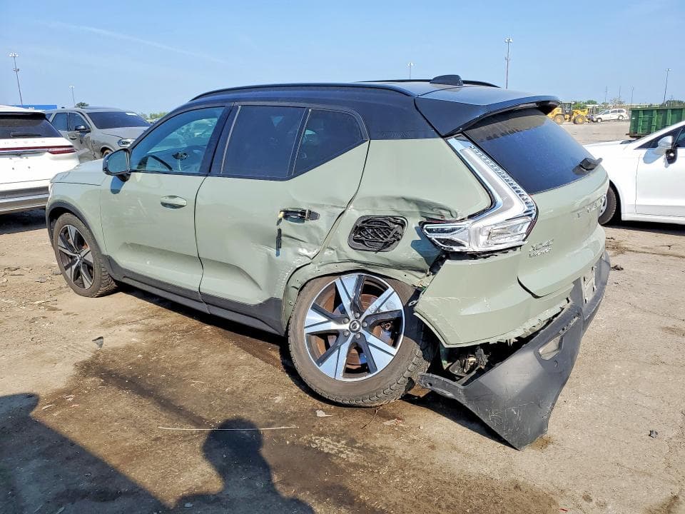 2021 VOLVO XC40 RECHARGE 2