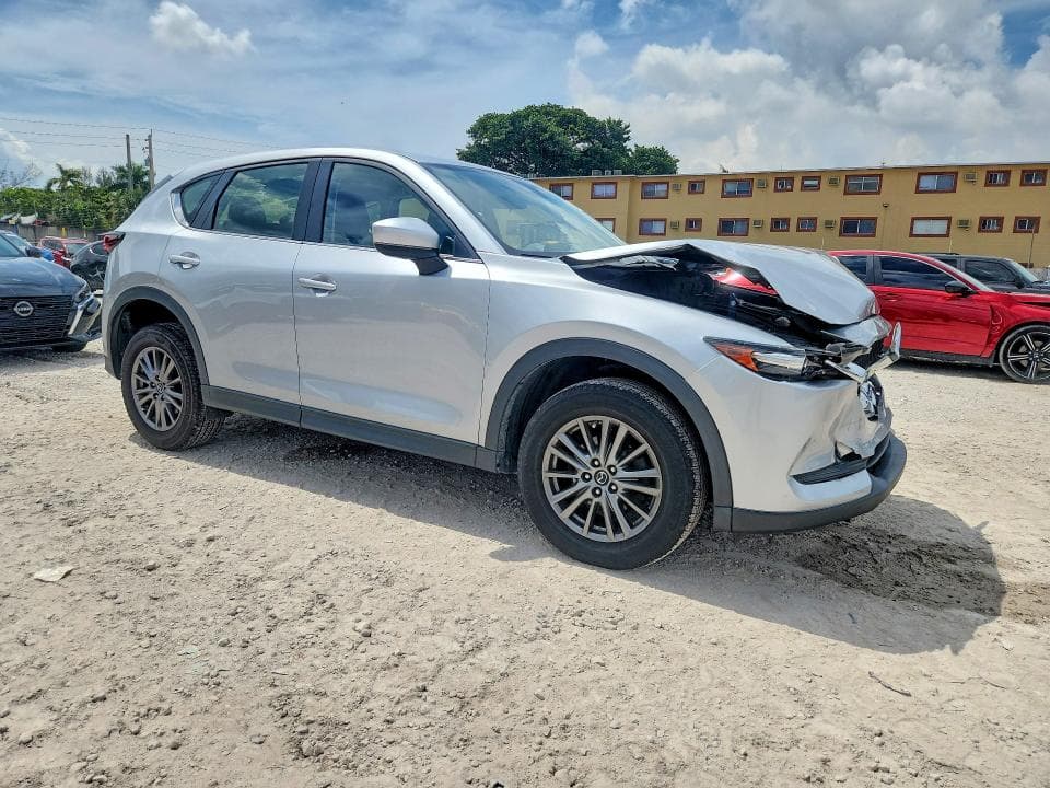 2018 MAZDA CX-5 SPORT 4