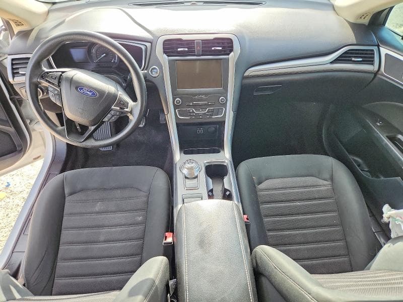 2020 FORD FUSION SE 8
