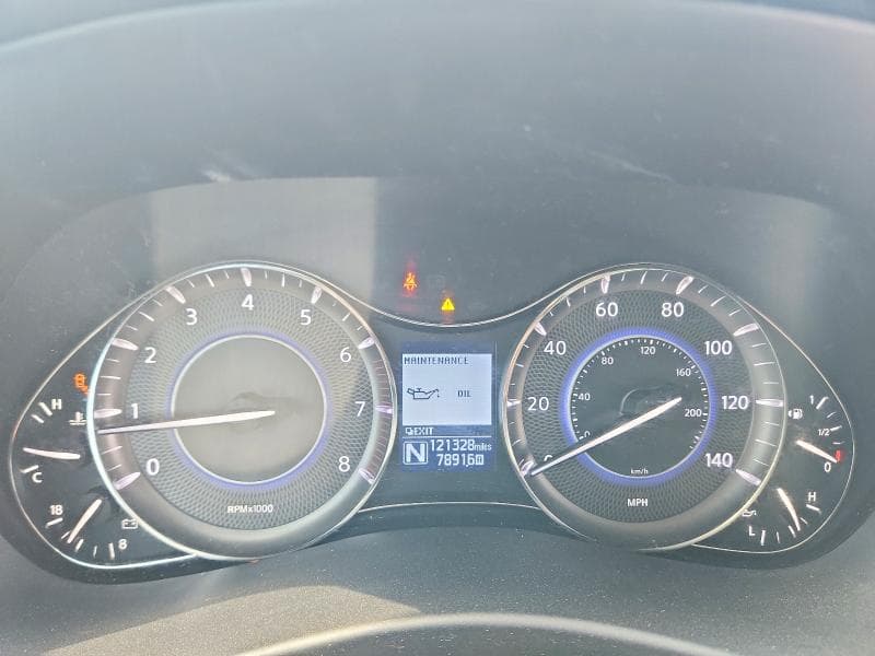 2019 INFINITI QX80 LUXE 9