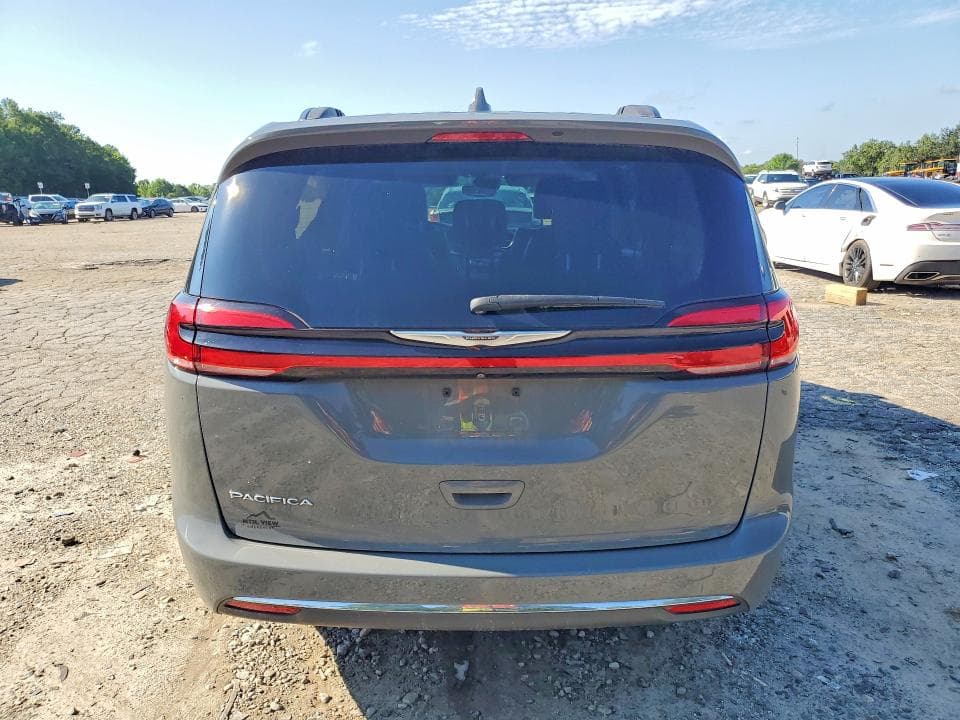 2022 CHRYSLER PACIFICA TOURING L 6