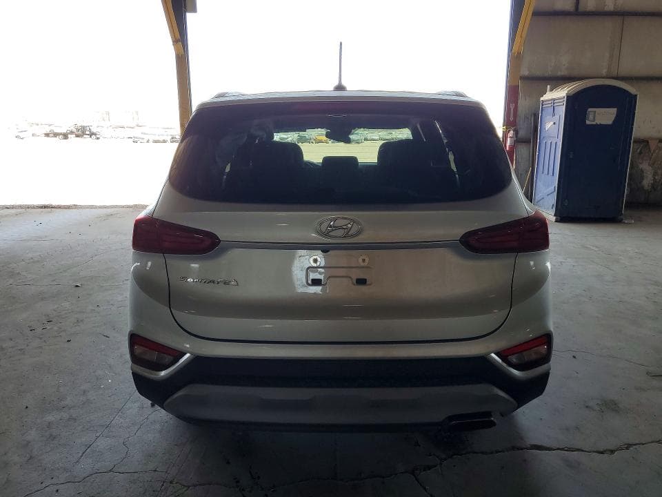 2019 HYUNDAI SANTA FE SE 6