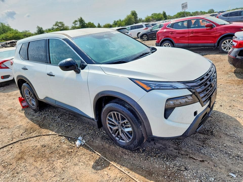 2026 NISSAN ROGUE S 4