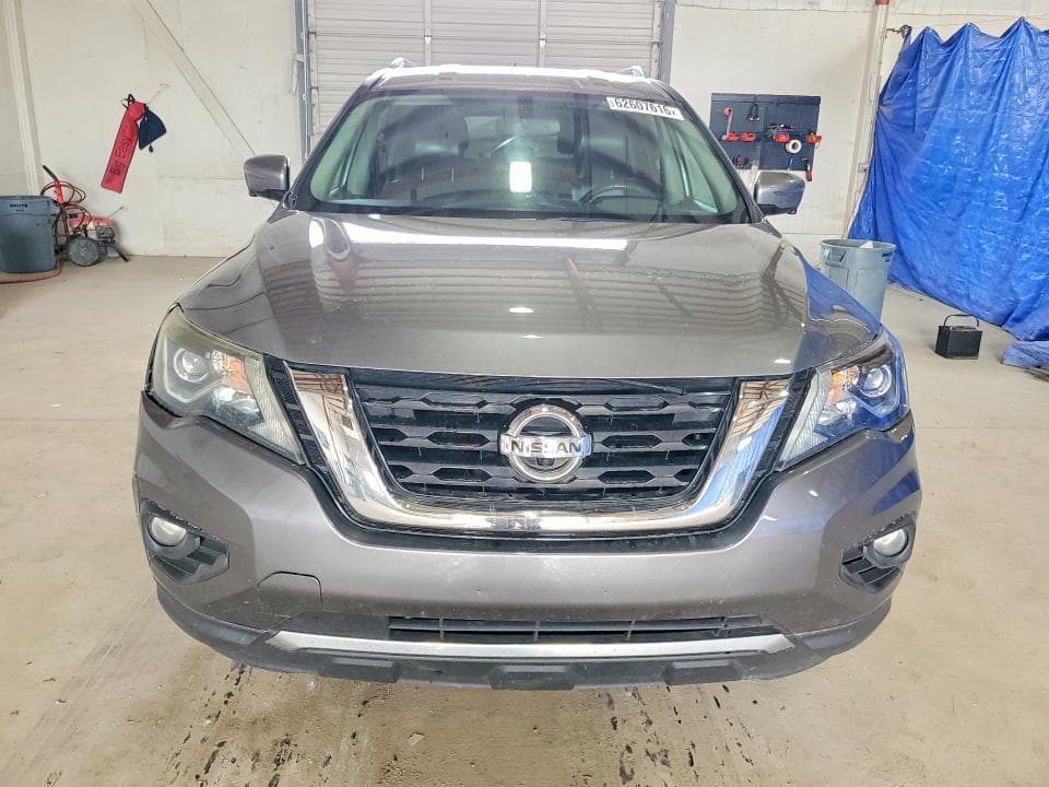 2017 NISSAN PATHFINDER SL 5