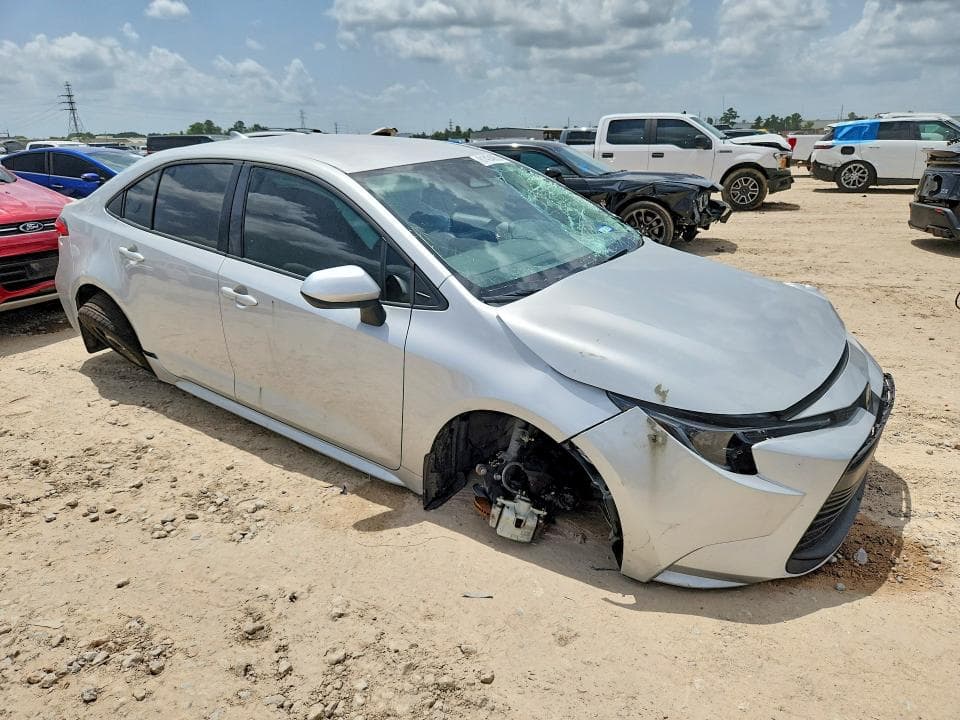 2025 TOYOTA COROLLA LE 4