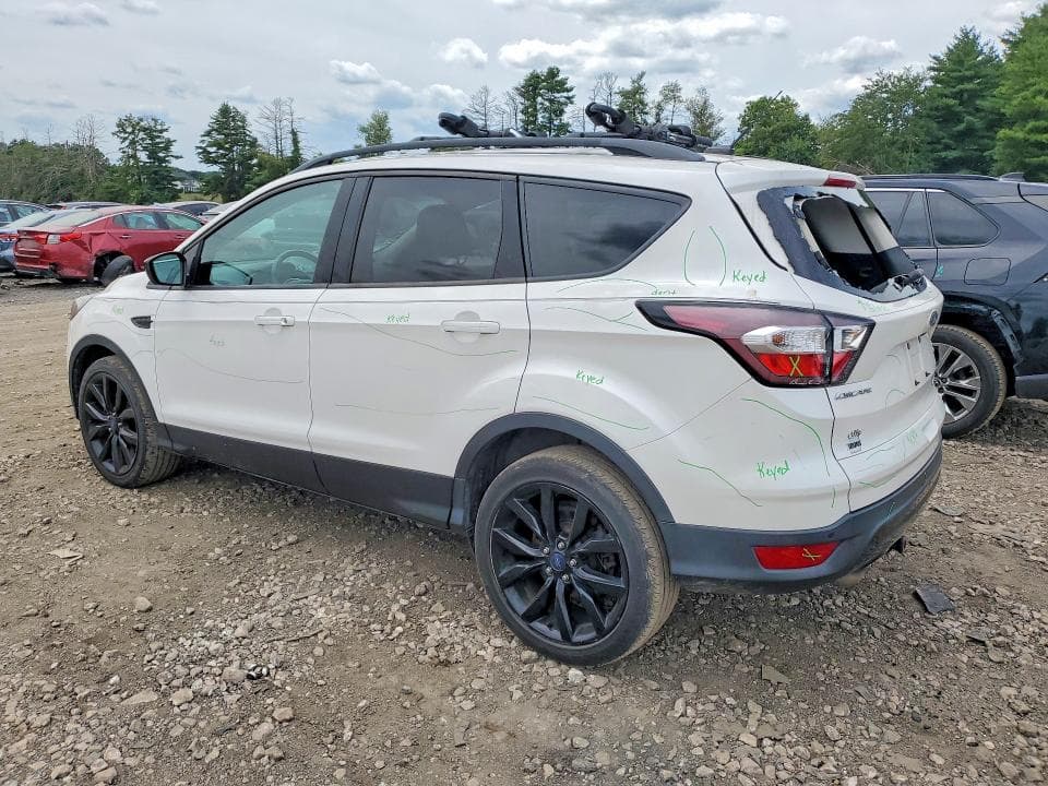 2017 FORD ESCAPE SE 2