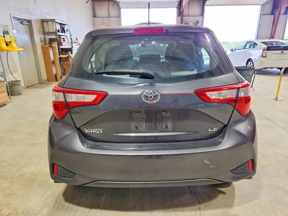 2018 TOYOTA YARIS 5-DOOR LE 6