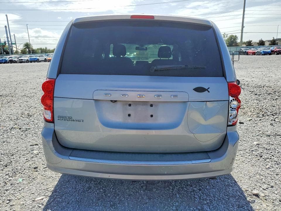 2019 DODGE GRAND CARAVAN SE 6