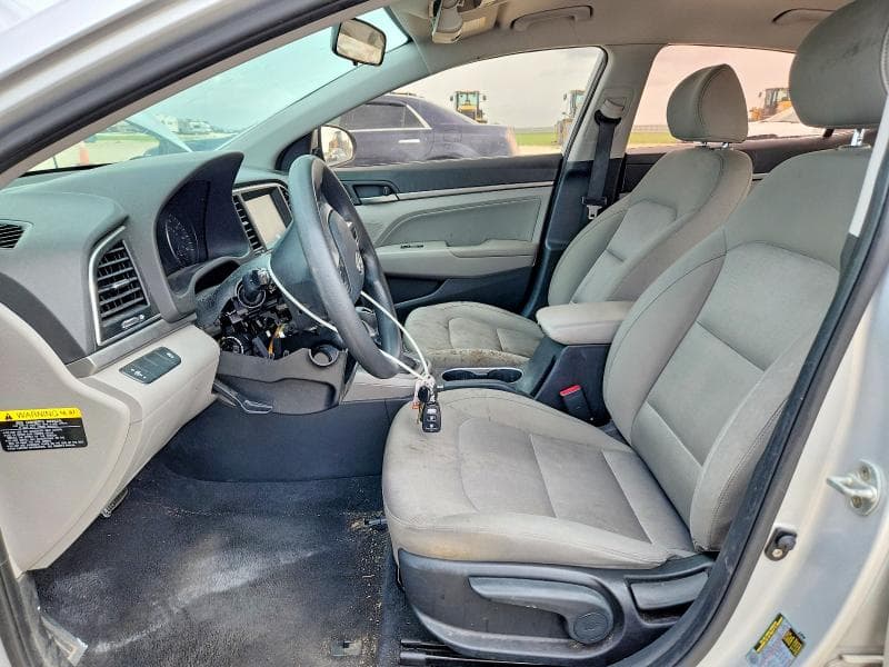 2017 HYUNDAI ELANTRA SE 7