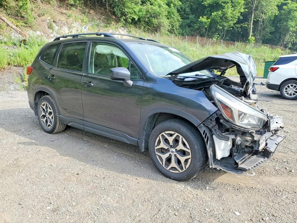 2019 SUBARU FORESTER PREMIUM 4