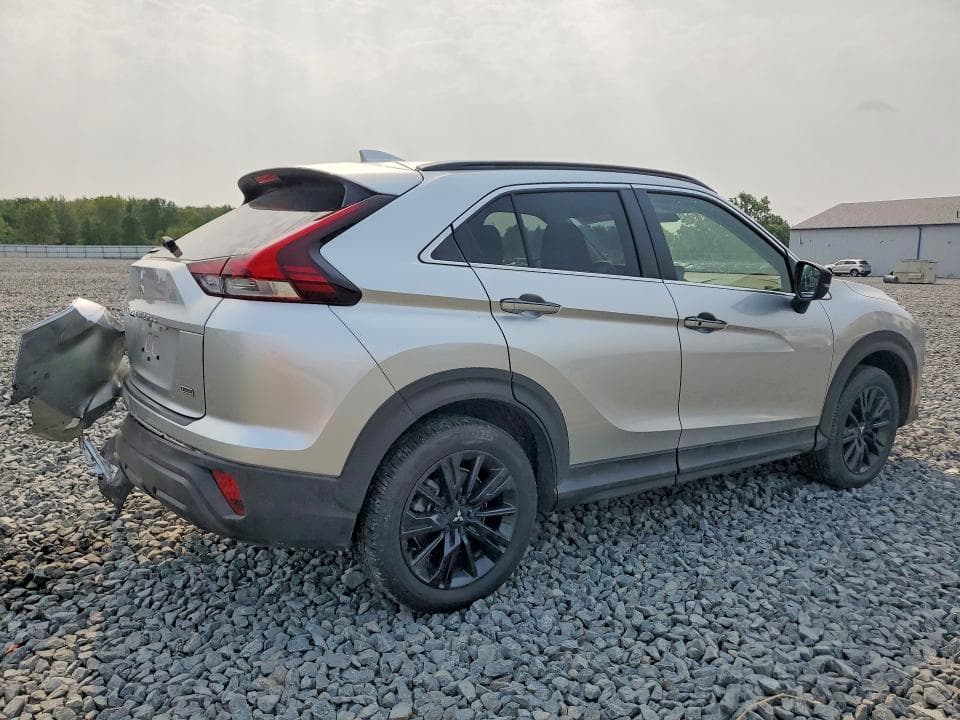 2024 MITSUBISHI ECLIPSE CROSS LE 3