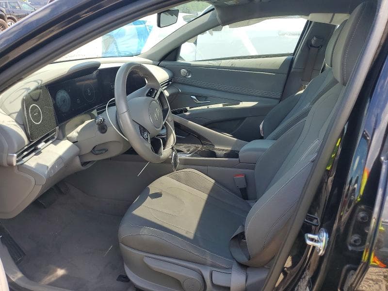 2025 HYUNDAI ELANTRA SEL 7
