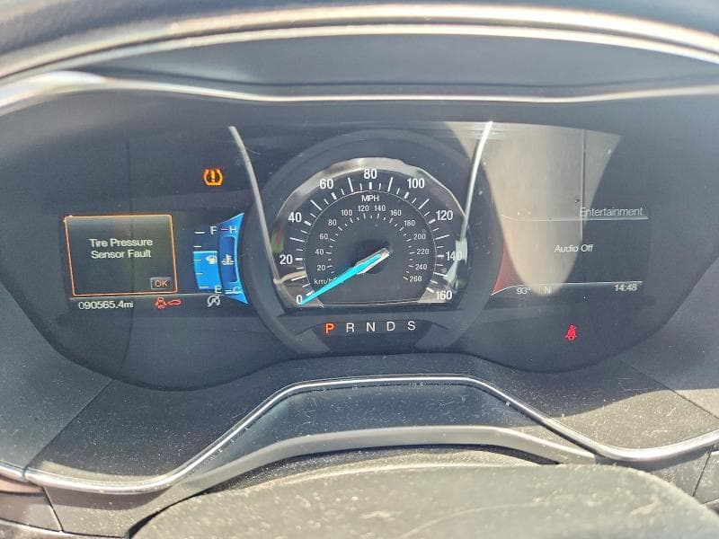 2017 FORD FUSION SE 9