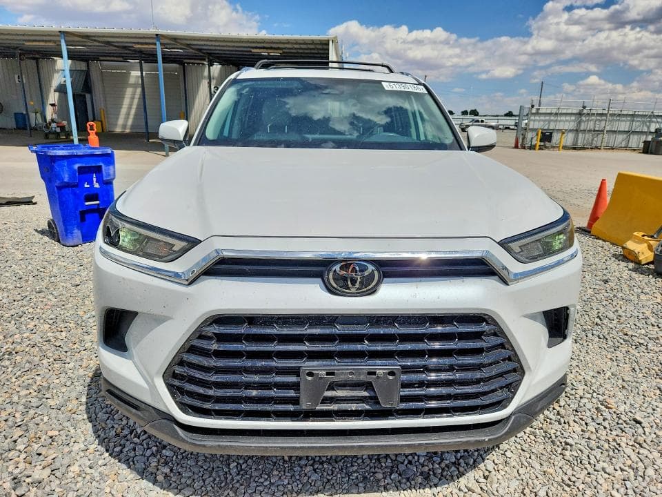 2025 TOYOTA GRAND HIGHLANDER XLE 5