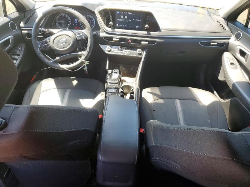 2021 HYUNDAI SONATA SE 8