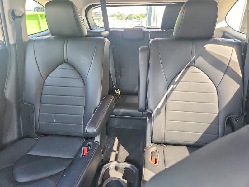 2020 TOYOTA HIGHLANDER XLE 10