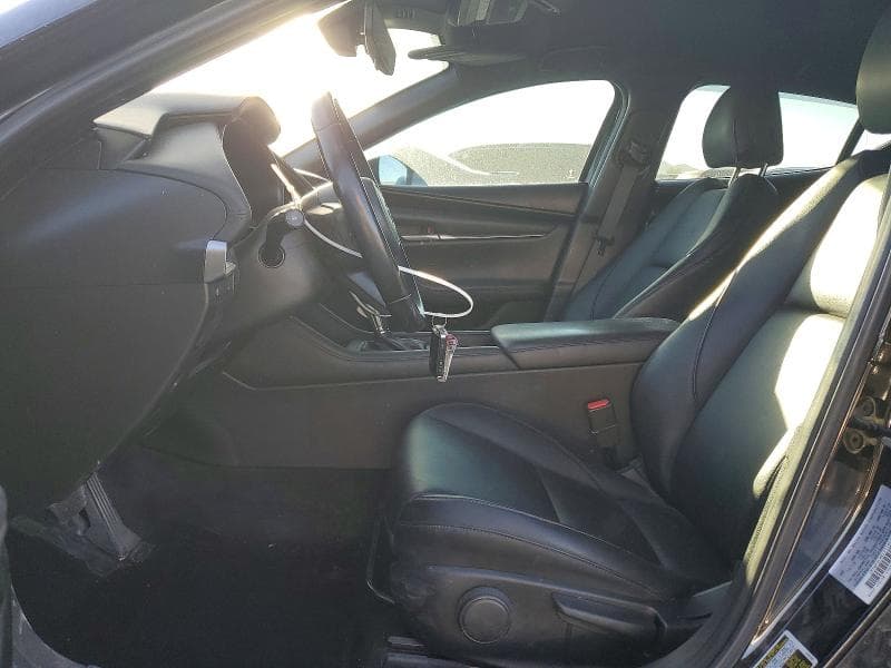 2020 MAZDA 3 7