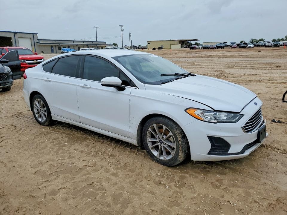 2020 FORD FUSION SE 4