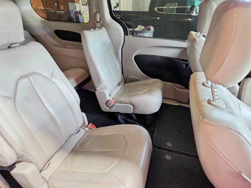 2017 CHRYSLER PACIFICA TOURING L 11