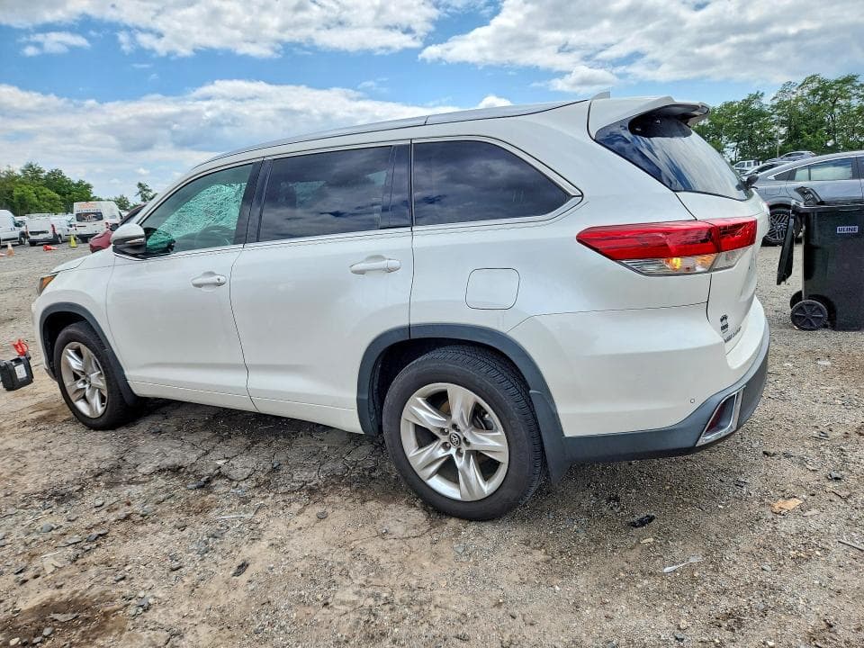 2017 TOYOTA HIGHLANDER LIMITED 2