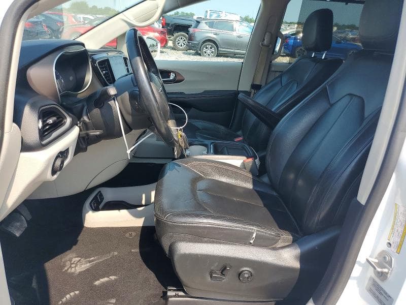 2017 CHRYSLER PACIFICA TOURING L 7