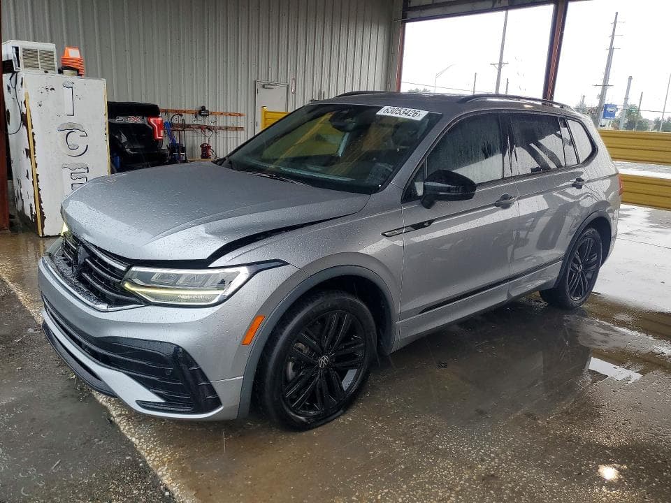 2022 VOLKSWAGEN TIGUAN SE R-LINE BLACK - 1
