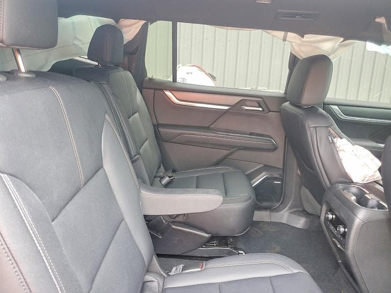 2025 GMC ACADIA ELEVATION 11