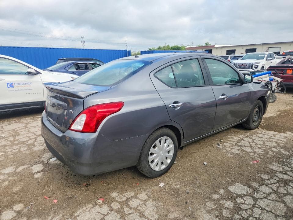2019 NISSAN VERSA SV 3