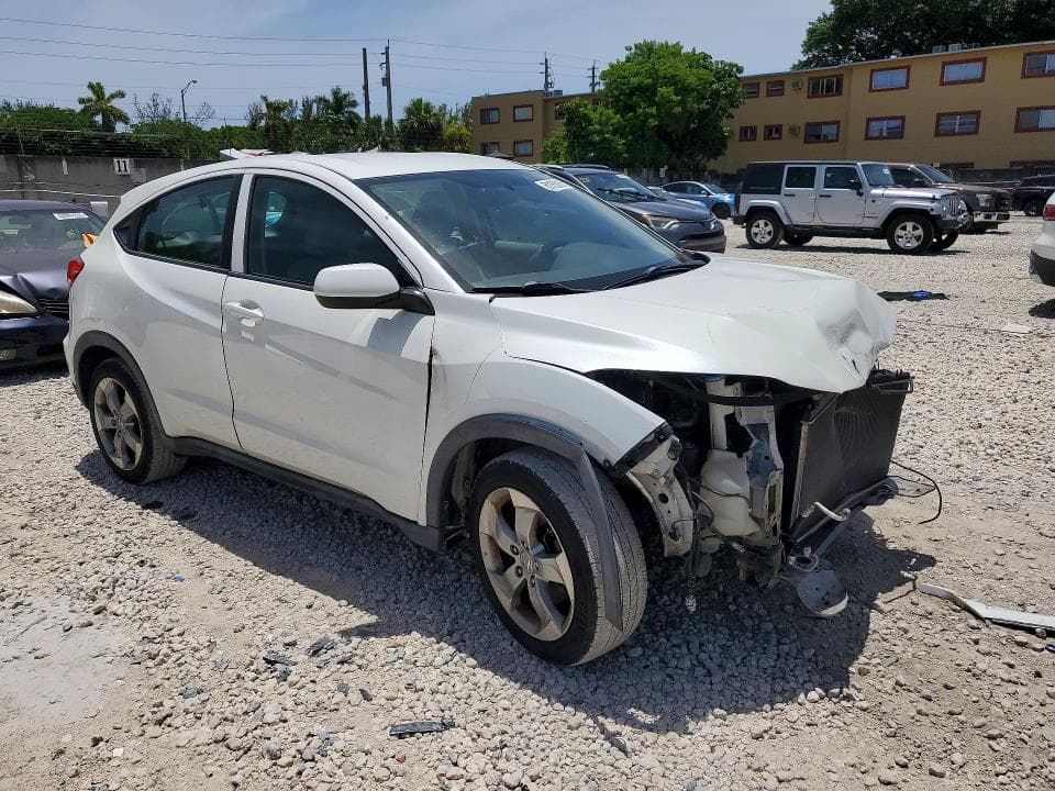 2017 HONDA HR-V LX 4
