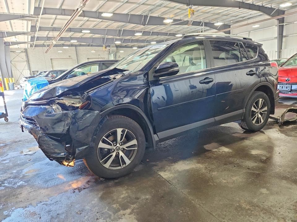 2018 TOYOTA RAV4 XLE - 1
