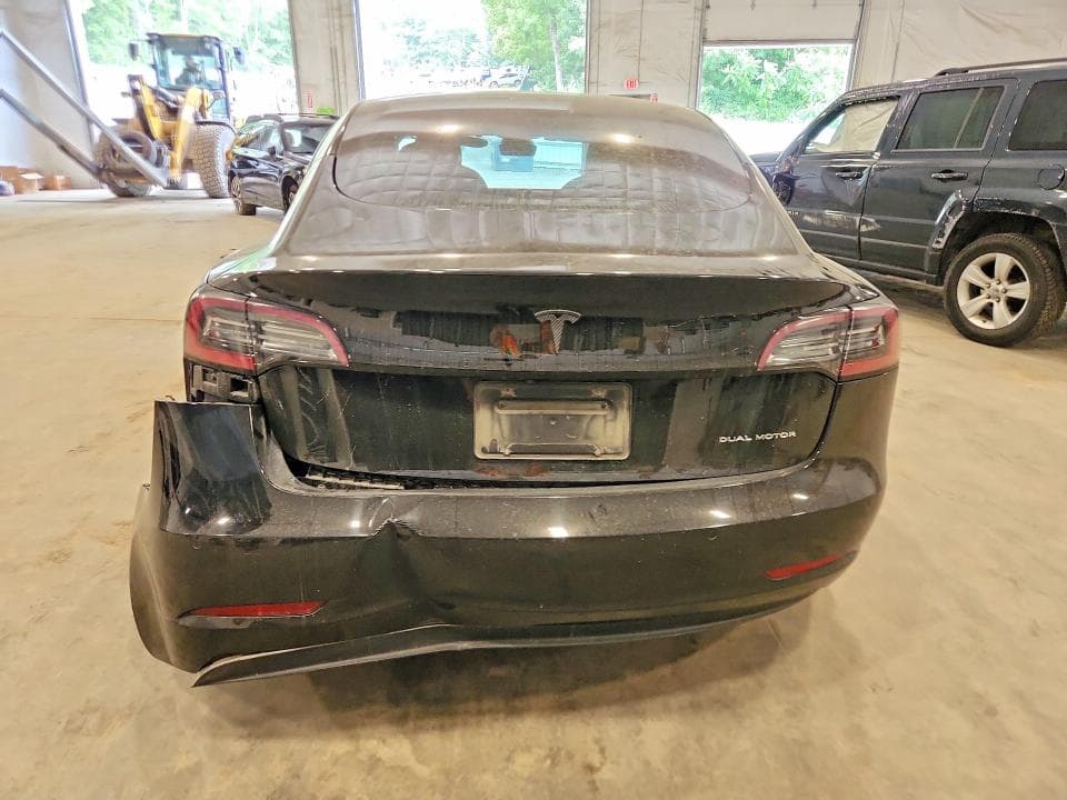 2021 TESLA MODEL 3 6