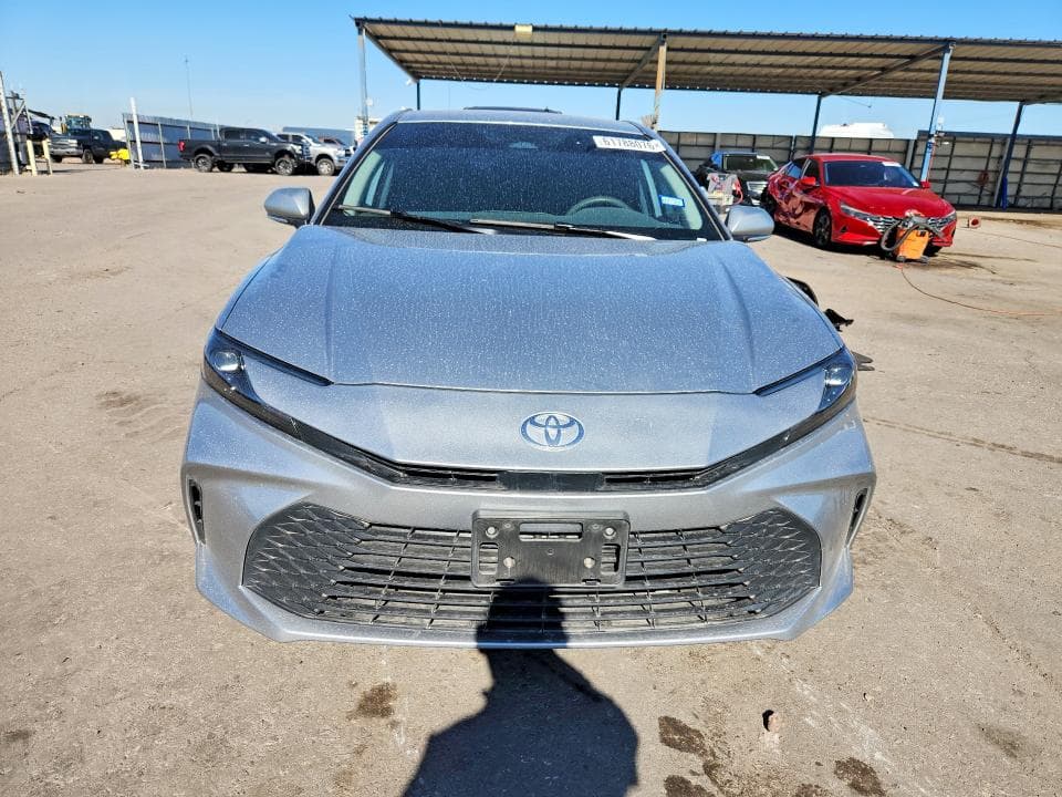 2025 TOYOTA CAMRY LE 5