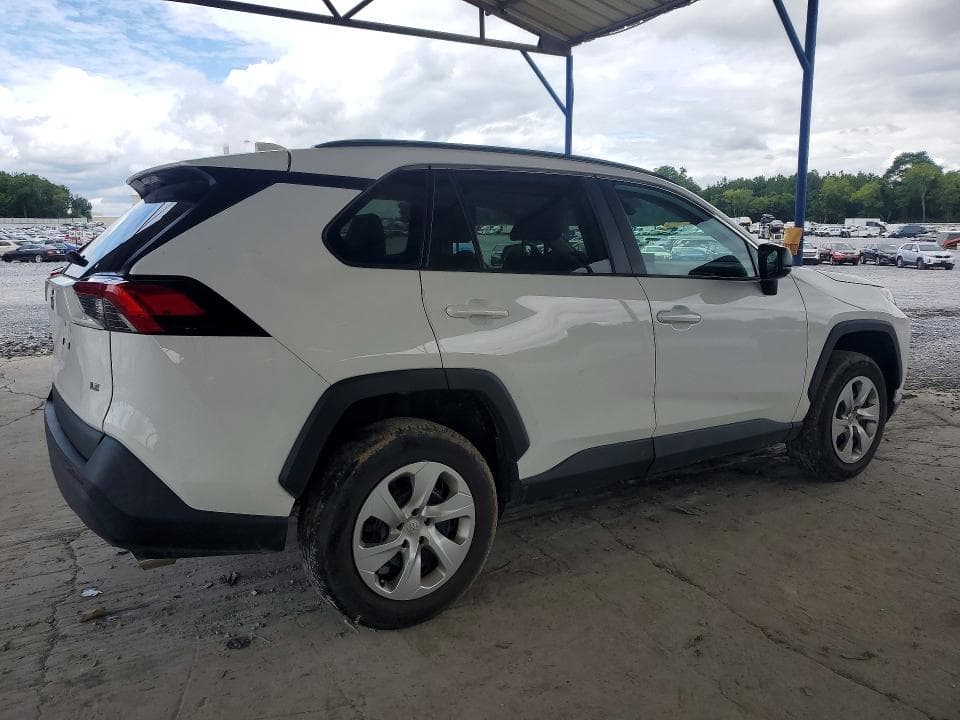 2021 TOYOTA RAV4 LE 3